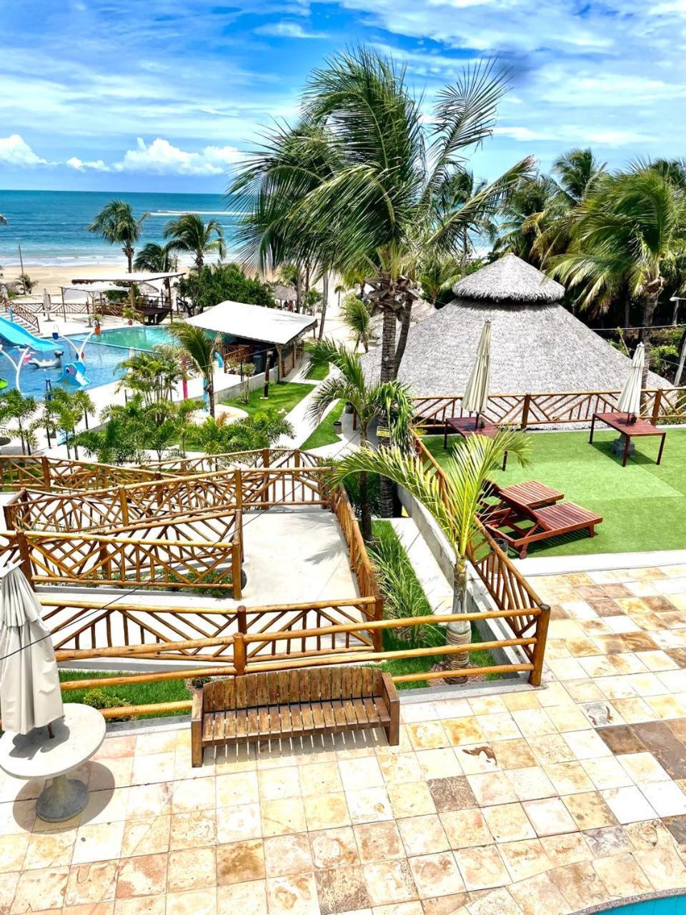 Mares Hotel